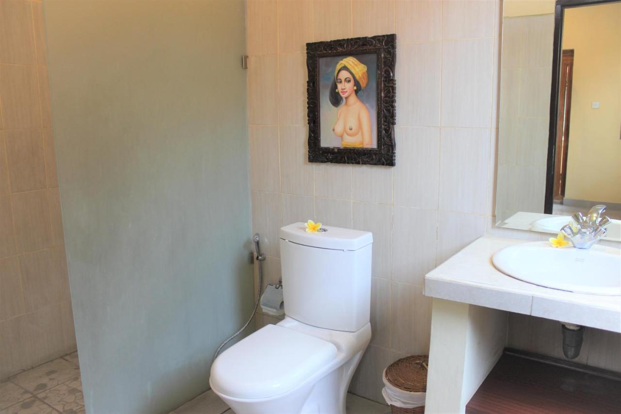 Silvy Guesthouse Canggu Екстериор снимка
