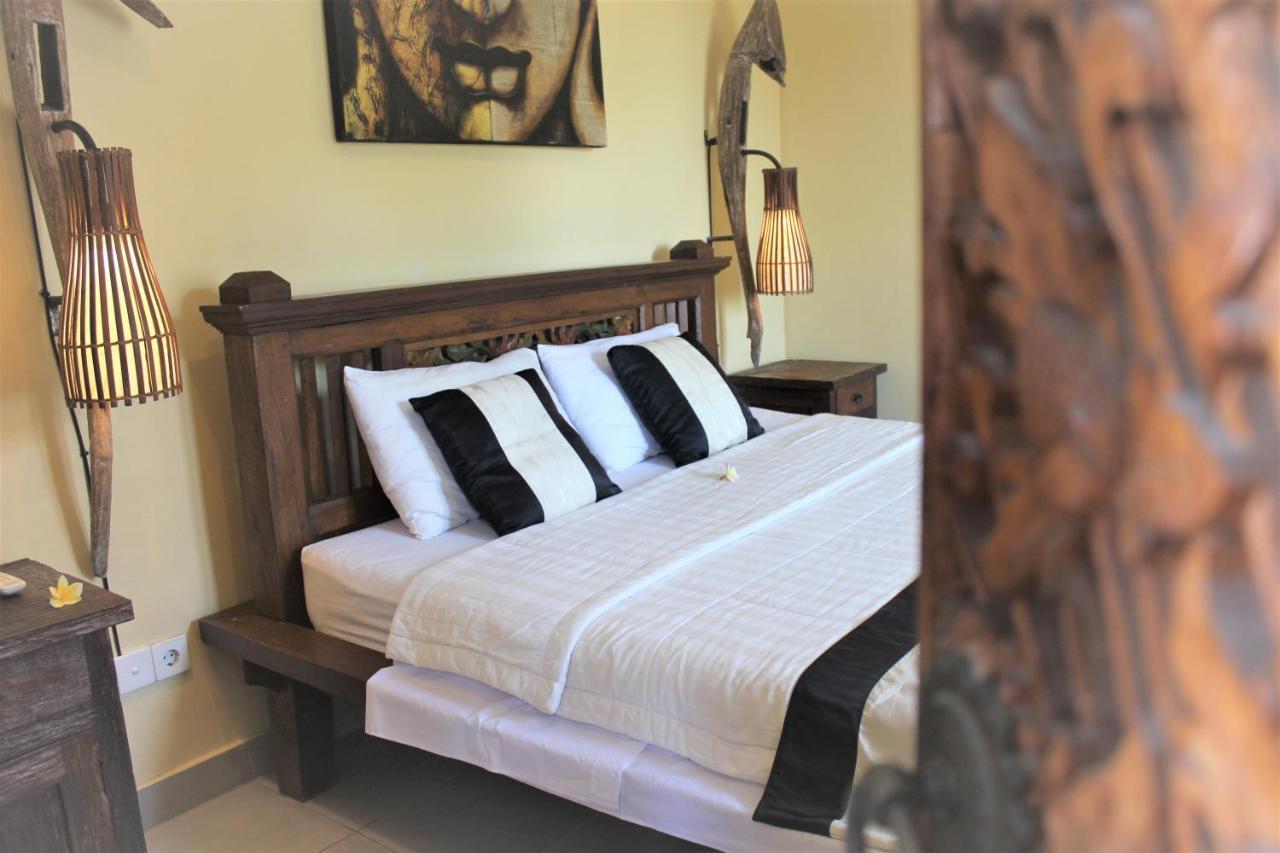 Silvy Guesthouse Canggu Екстериор снимка