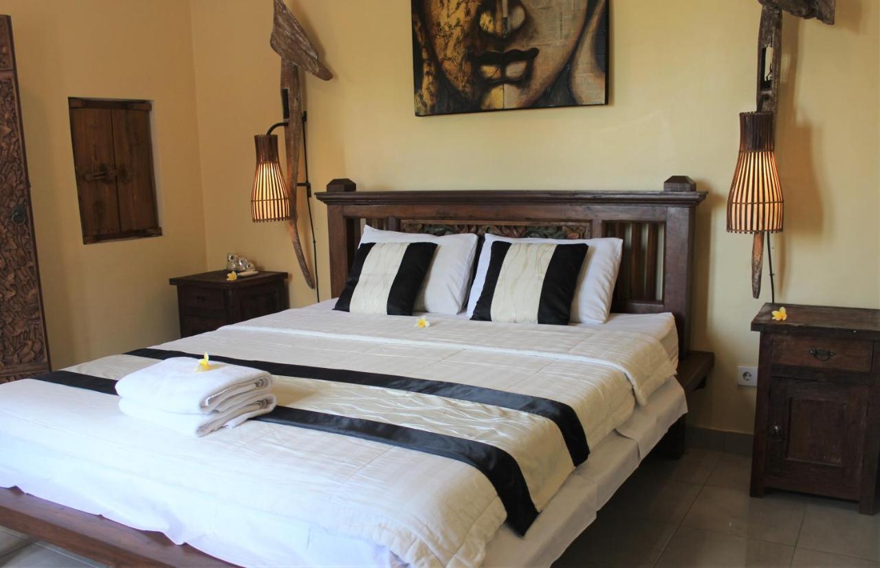 Silvy Guesthouse Canggu Екстериор снимка