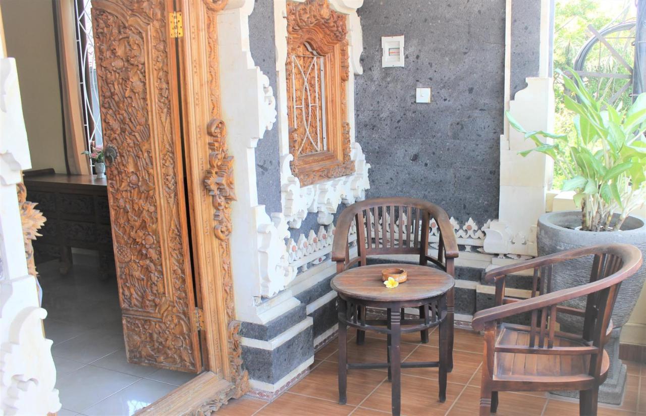 Silvy Guesthouse Canggu Екстериор снимка